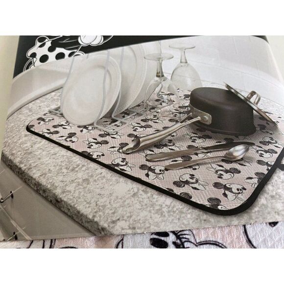 2 Pack Disney Minnie Mouse Dish Drying Mat 16" x 18" Kitchen Sketch Classic Pink - Picture 2 of 10